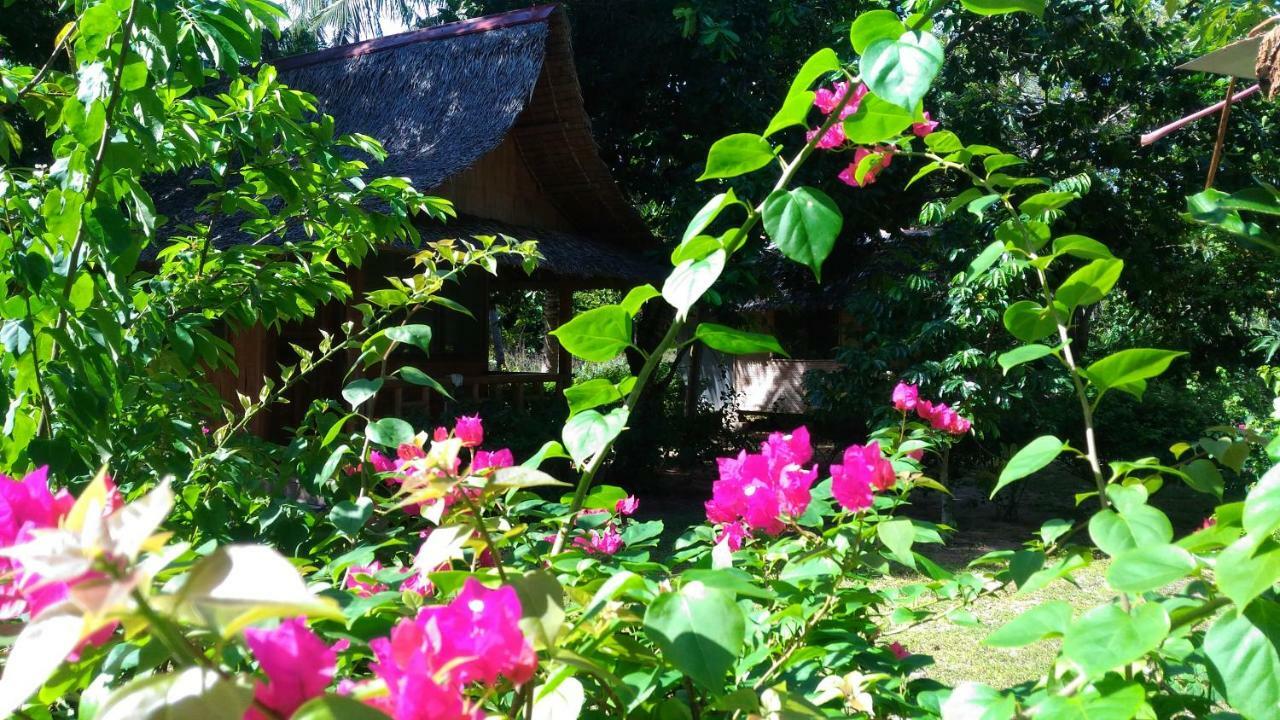 Casa Felicidad Hotel El Nido Exterior photo