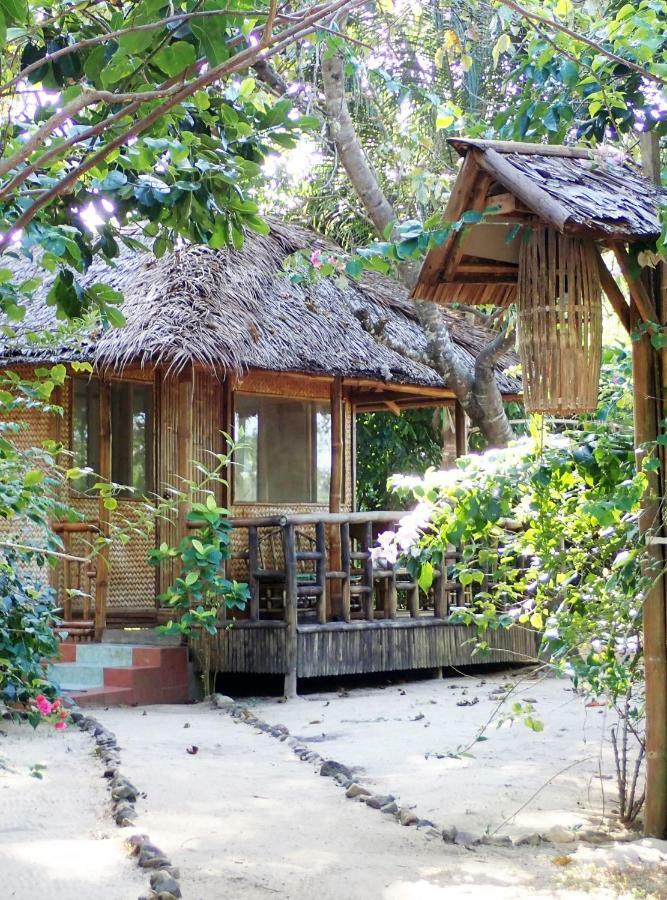 Casa Felicidad Hotel El Nido Exterior photo